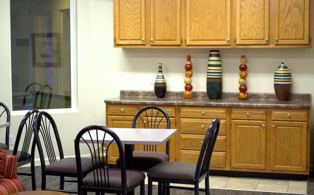 Charwood Suites Columbus Buitenkant foto