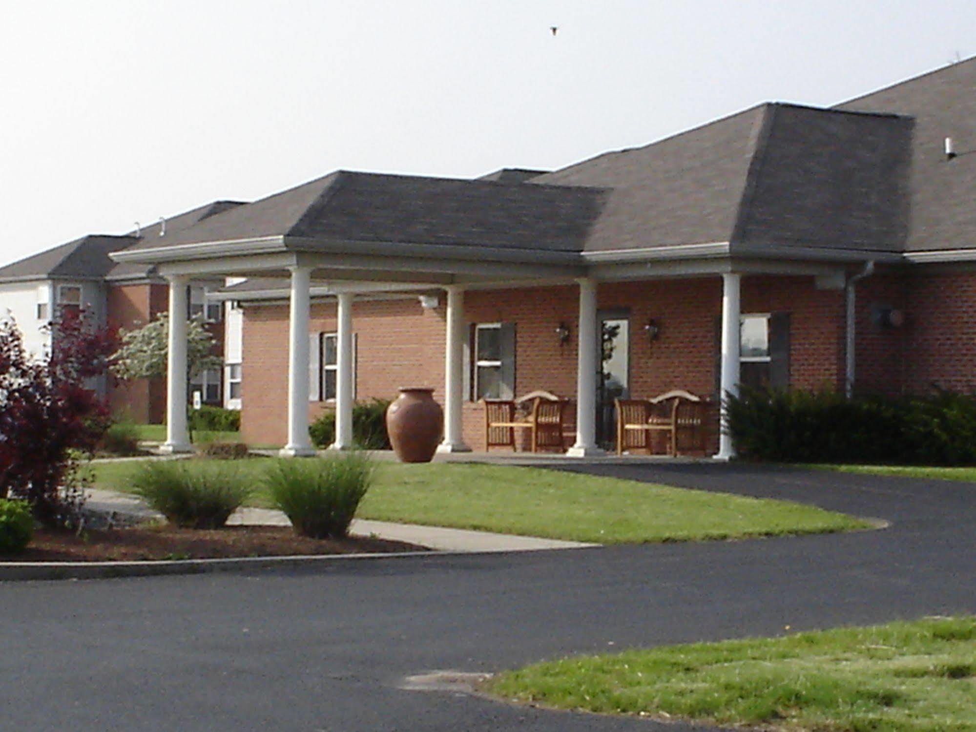 Charwood Suites Columbus Buitenkant foto